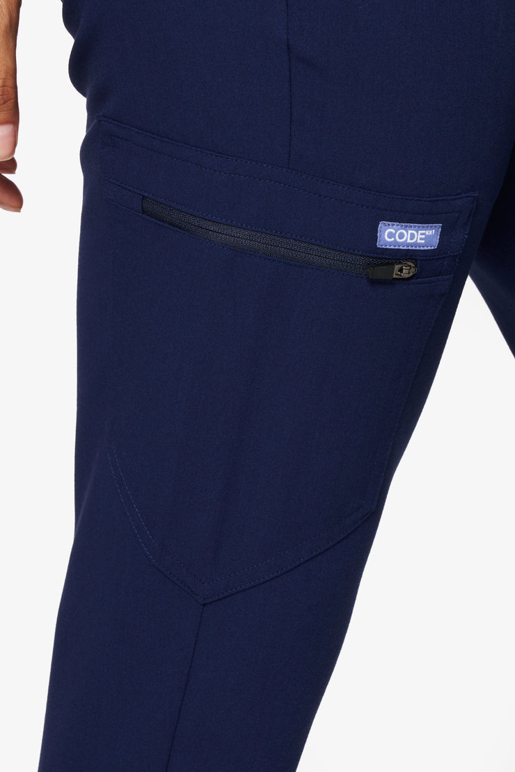 Pantalón médico azul marino con pernera recta | Colección de choque