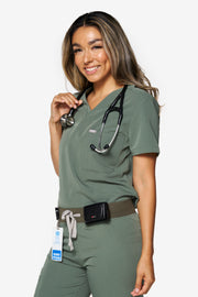 Blusa médica verde oliva | Colección de choque